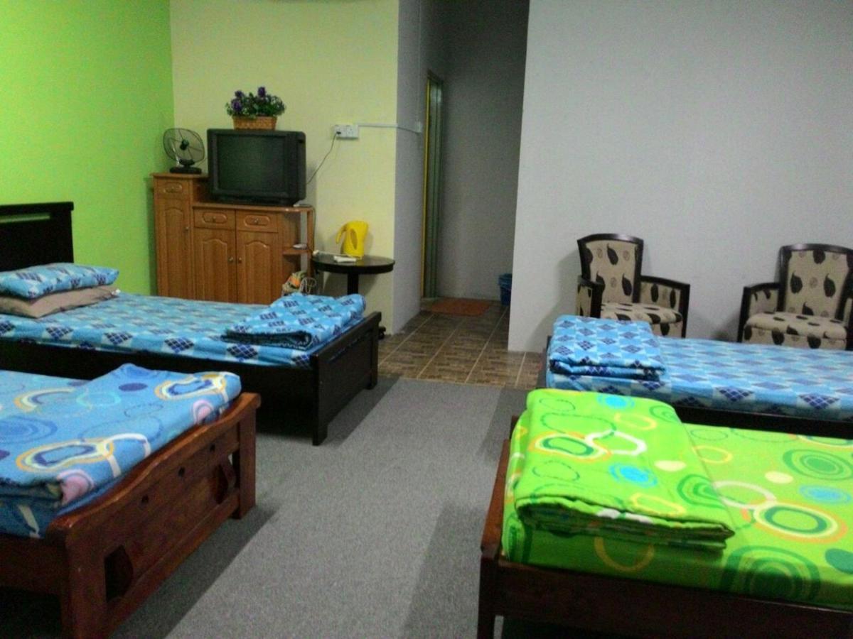 Happy Owl Hotel Ipoh Buitenkant foto